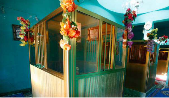 الحسين، إبراهيم، وإسماعيل